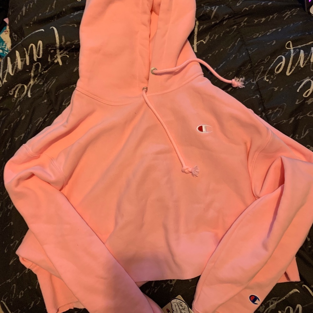 Champion cropped hoodie size M